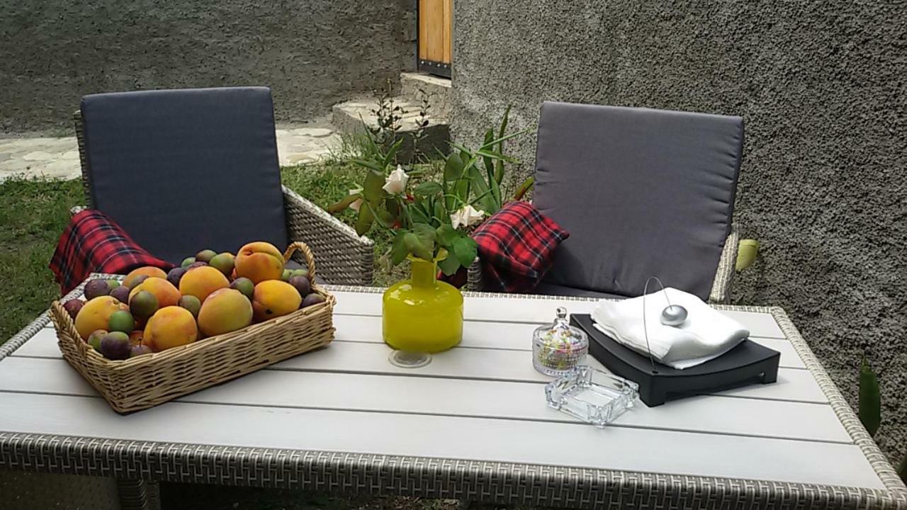 Apartament Nino'S House Tsinandali Zewnętrze zdjęcie